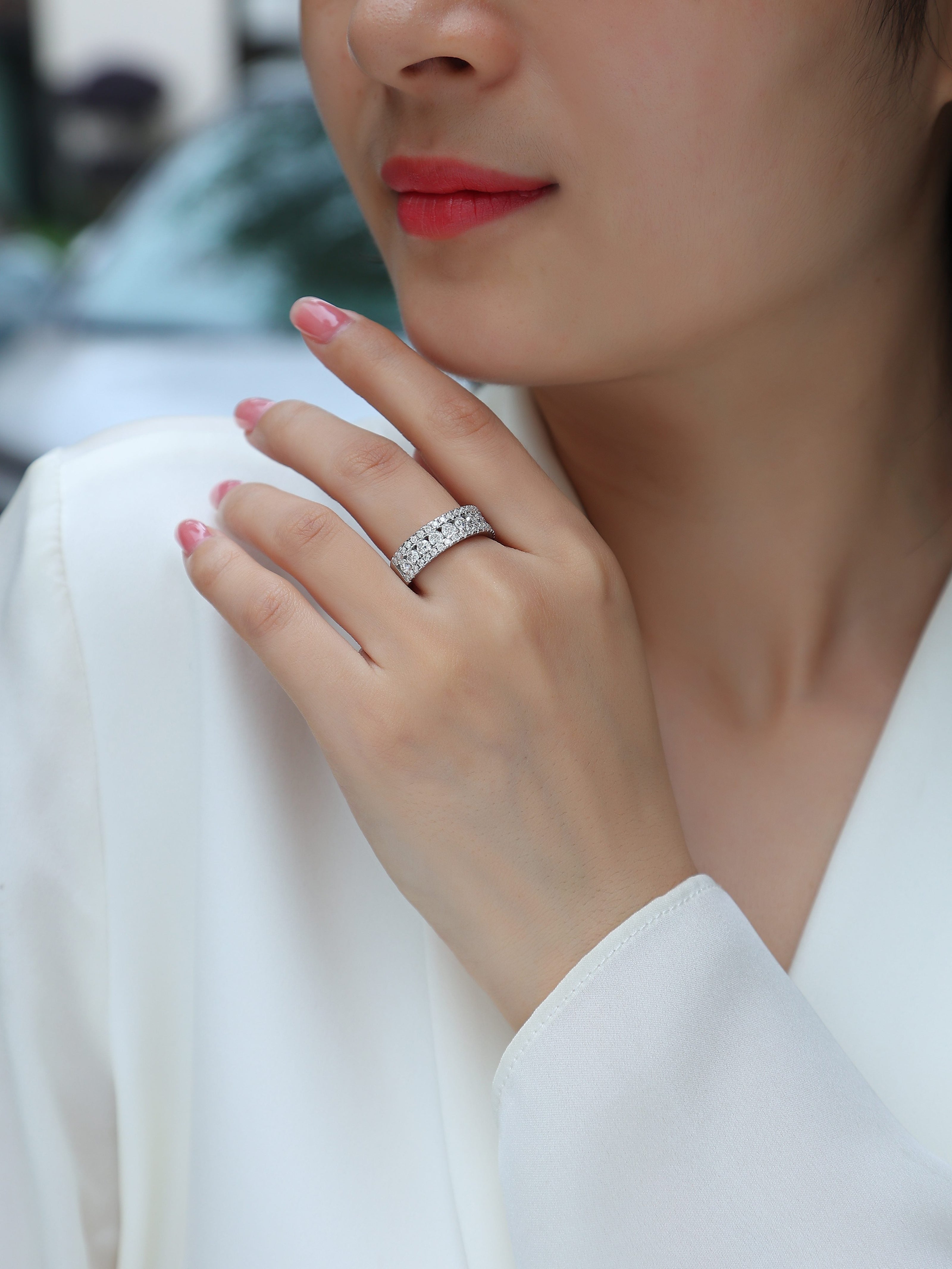 Moissanite Ring – Platinum-Plated 925 Silver | Sizes 5–9 | GRA Certified
