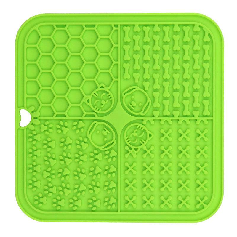 Pet Suction Silicone dog  Lickimat