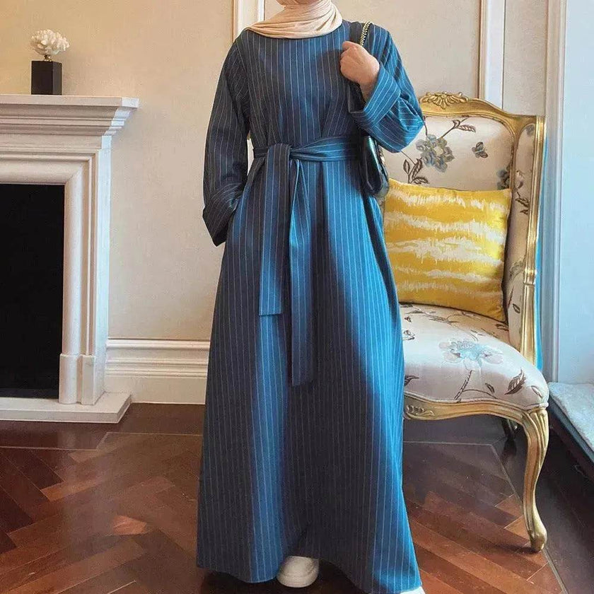 Fashionable Stripe Tunneled Abaya Dress for Elegant Arab Dubai Turkey Middle Eastern women.