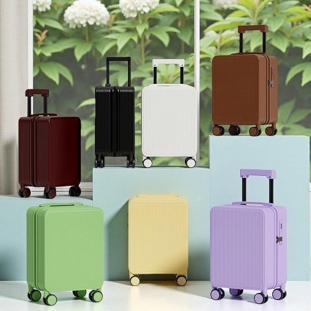 Minimalist Textured Hard Shell Carry-On Luggage – Lightweight 360° Spinner Suitcase