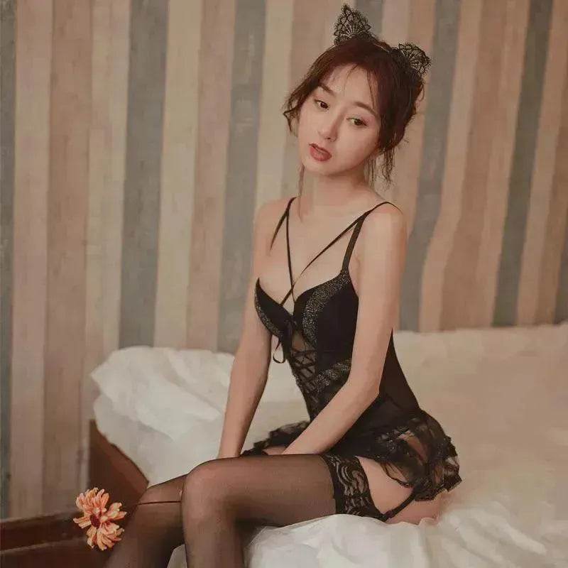 Feminine lingerie
