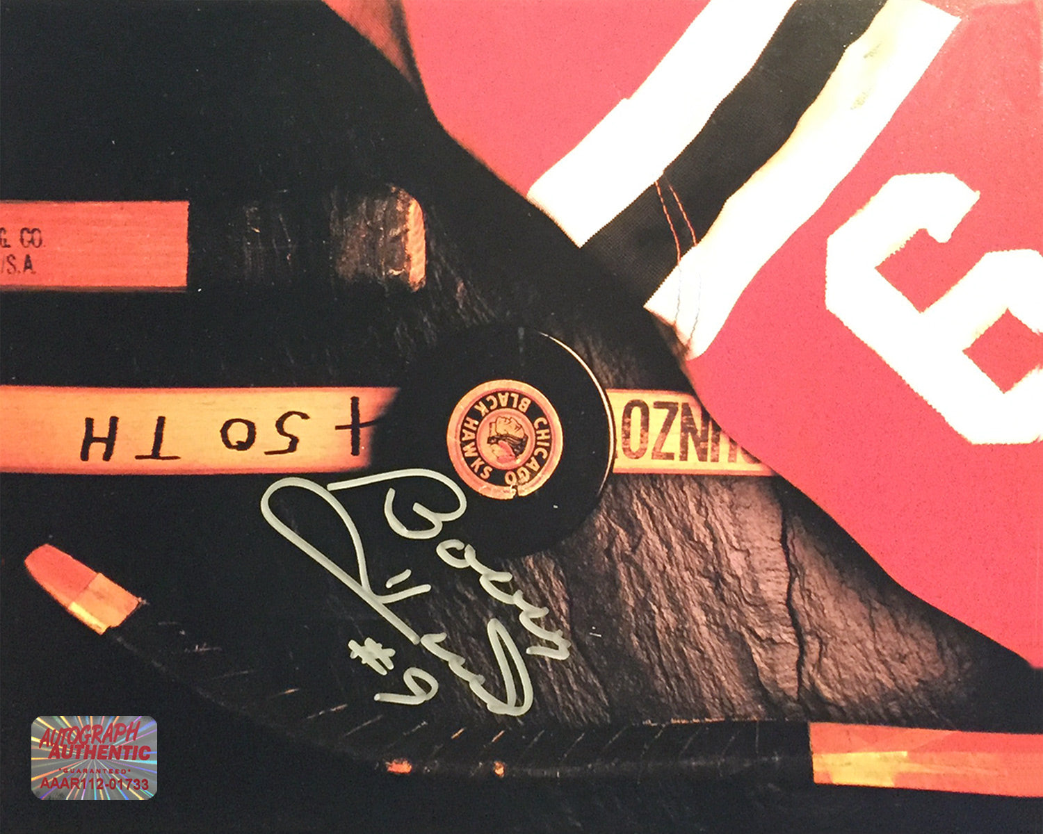 BOBBY HULL SIGNED CHICAGO BLACKHAWKS & WINNIPEG JETS 8