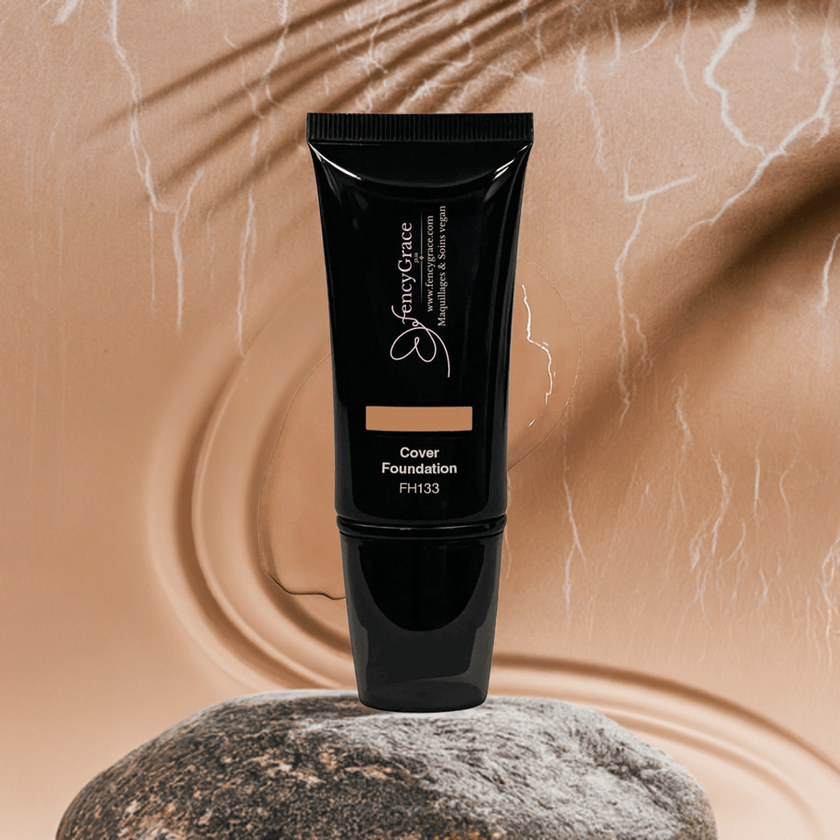 Fond de Teint Vegan Dina 133 – Couvrance Totale | FencyGrace