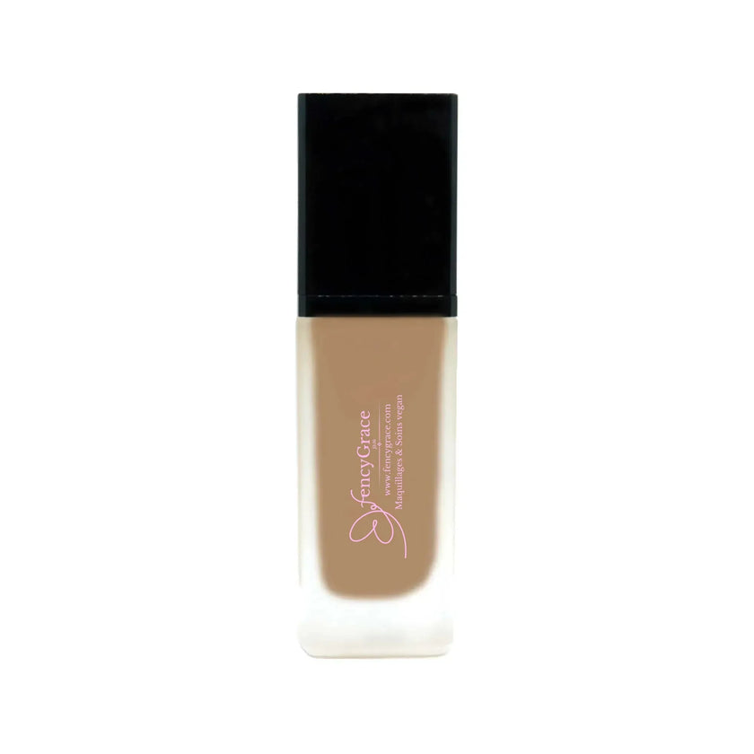 Fond de teint vegan hydratant SPF 15 – Fini lumineux naturel | FencyGrace Canada - disponible dans plusieurs teintes