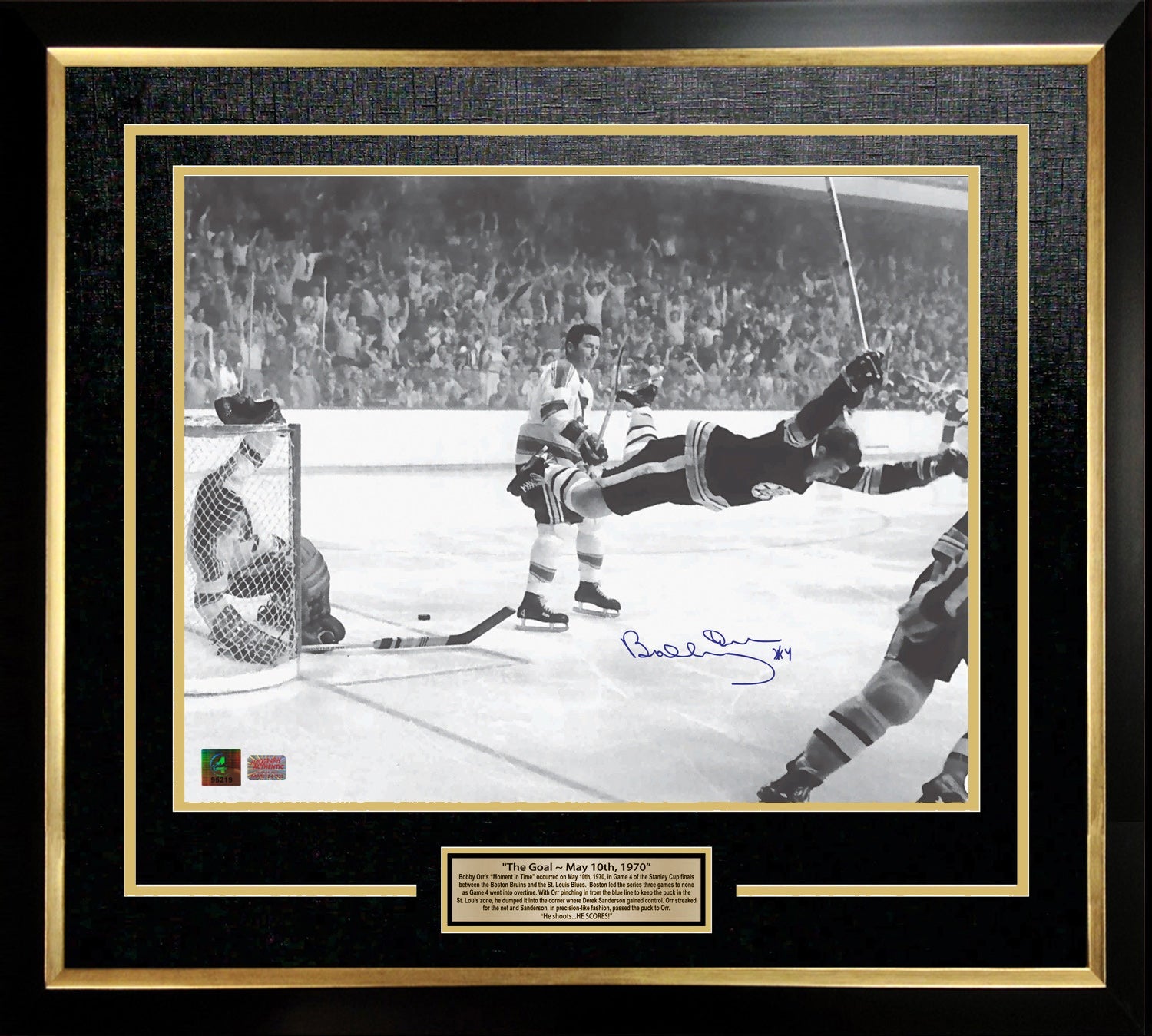 BOBBY ORR 'THE GOAL' SIGNED 16