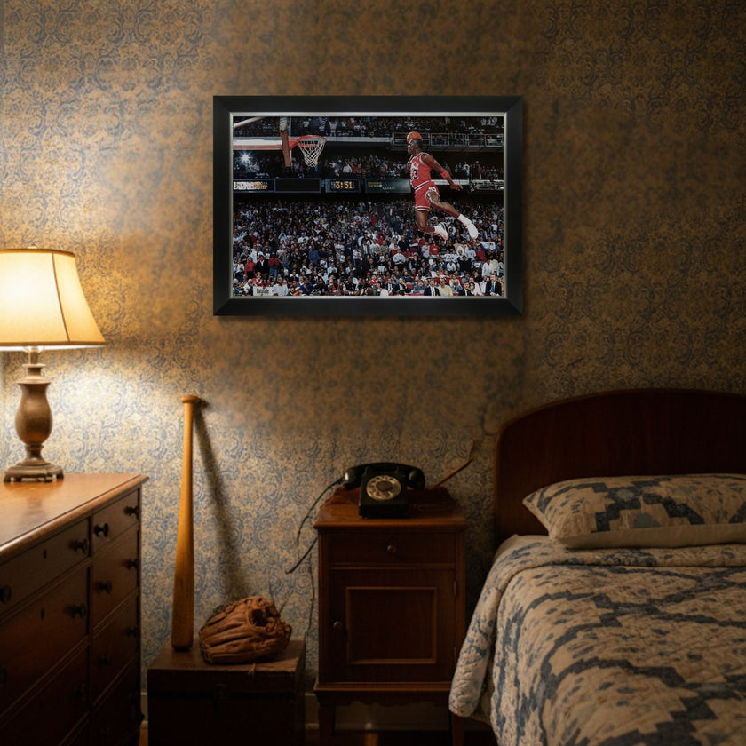 MICHAEL JORDAN 1988 SLAM DUNK CONTEST FRAMED CANVAS – CHICAGO BULLS NBA LEGEND – ICONIC MID-AIR POSTER TRIBUTE – VINTAGE BASKETBALL WALL ART (33.5