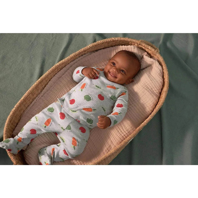Gerber 3-Piece Baby Unisex Take Me Home Set Shirt, Pant and Cap -Vegetables- Newborn/0-3/3-6