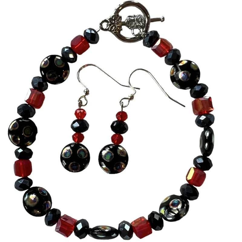 Bracelet et boucle d'oreille noir et rouge
