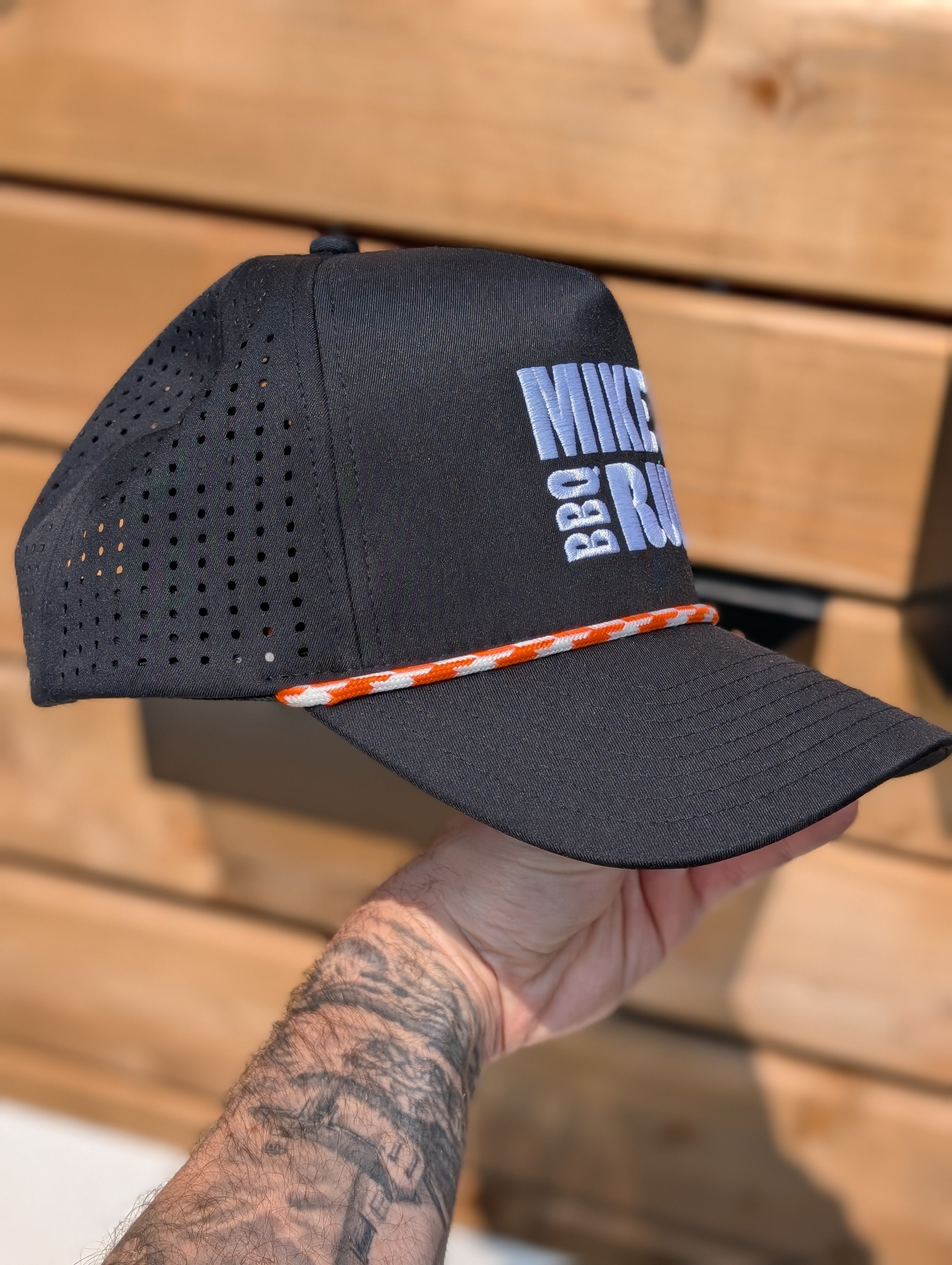Mike’s BBQ Rub Golf Rope Hat – Limited Edition