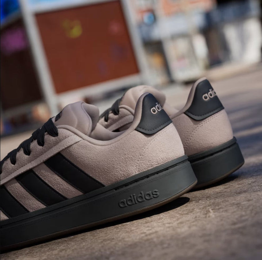 Adidas Grand Court Alpha 00s - Mens Court Shoe