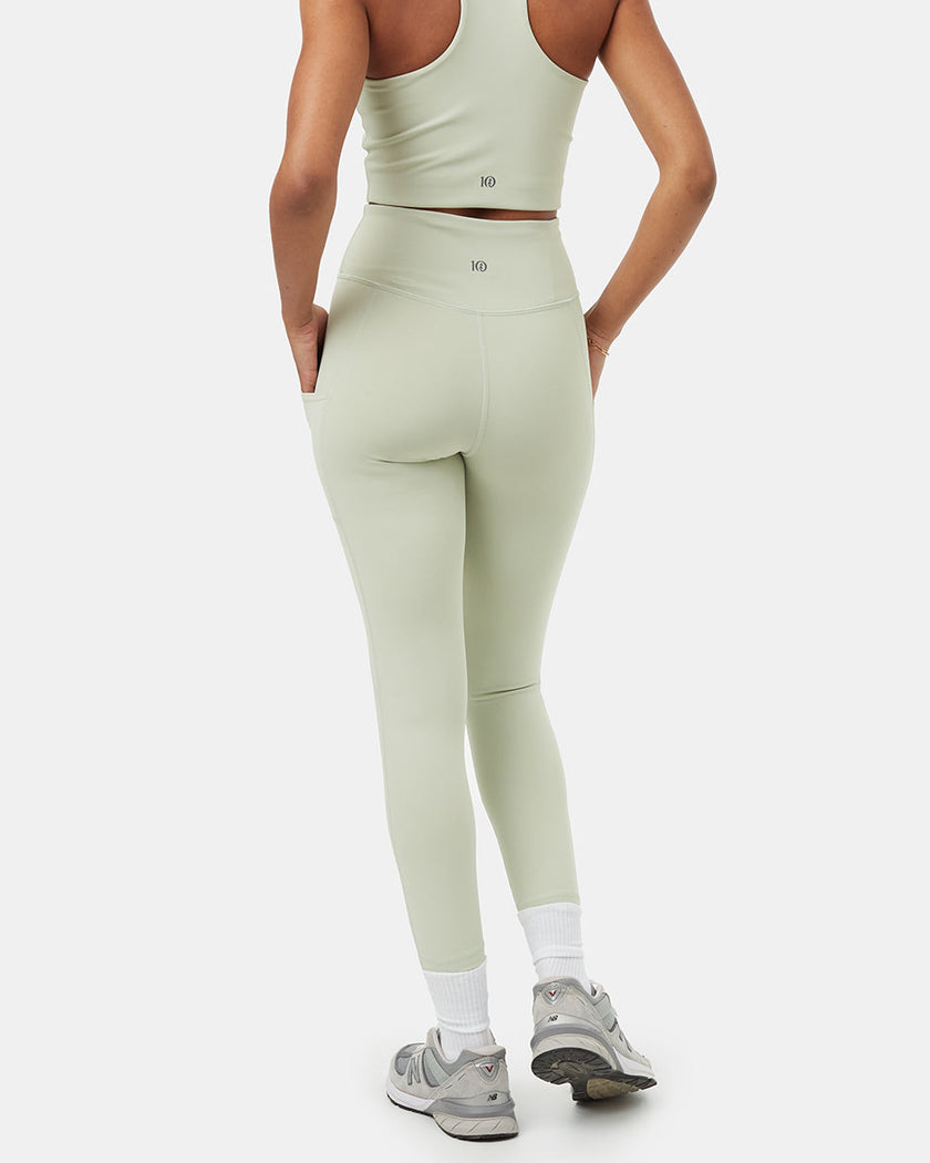 InMotion 7/8 Pocket Legging