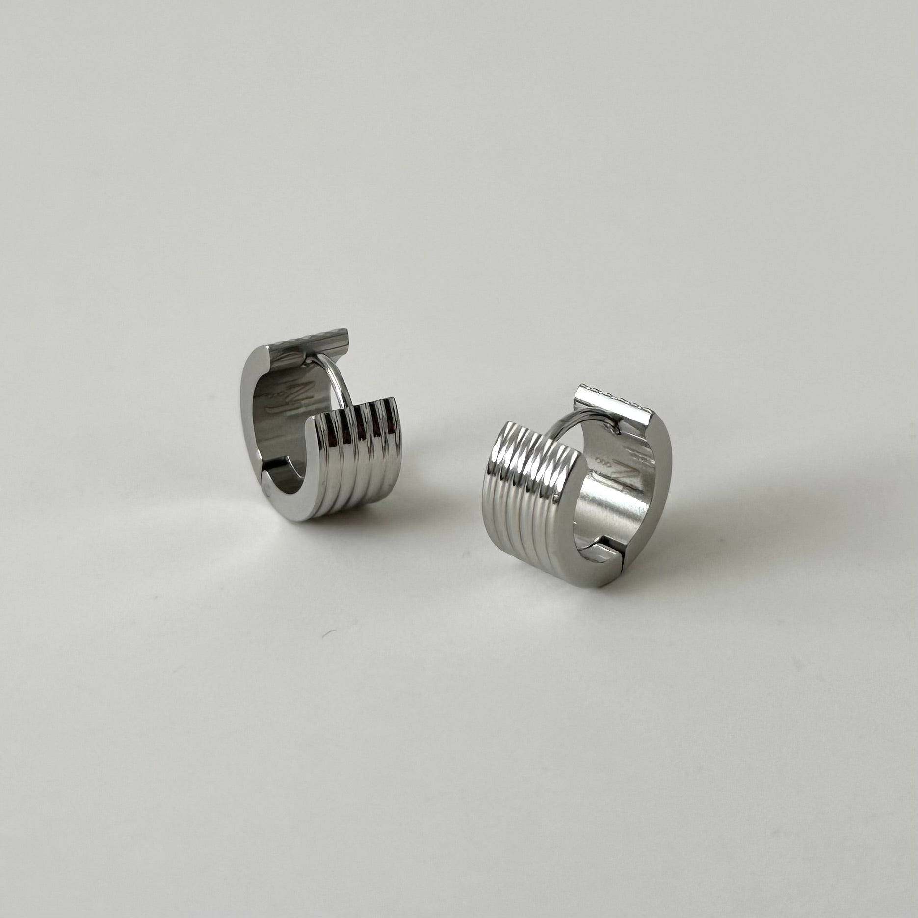 Honey Huggie Hoops 2.0 - Silver