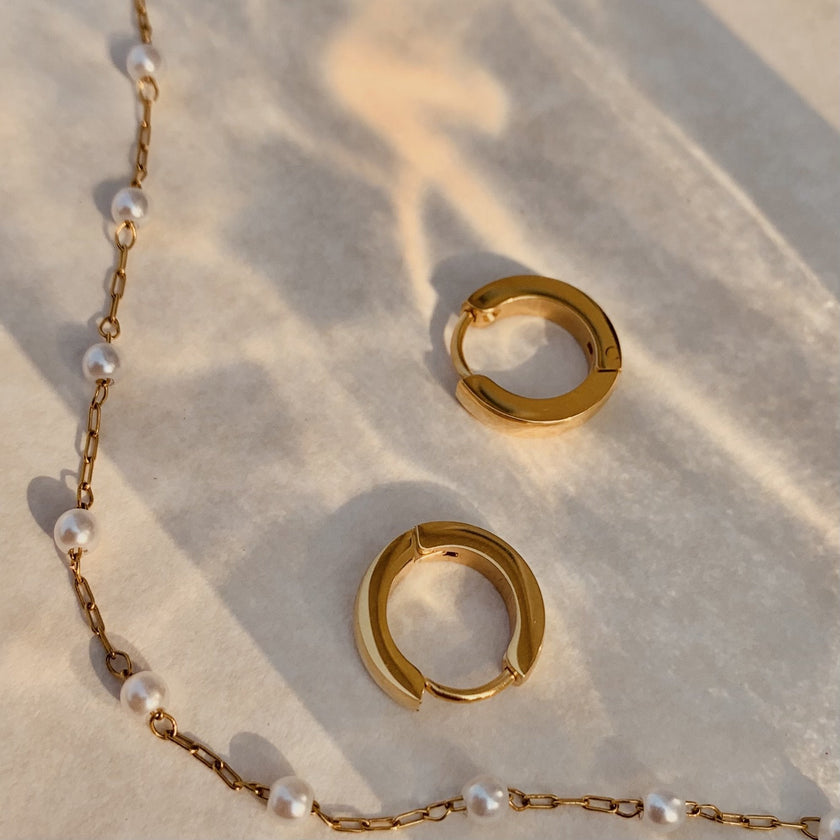 Honey Huggie Hoops -Gold