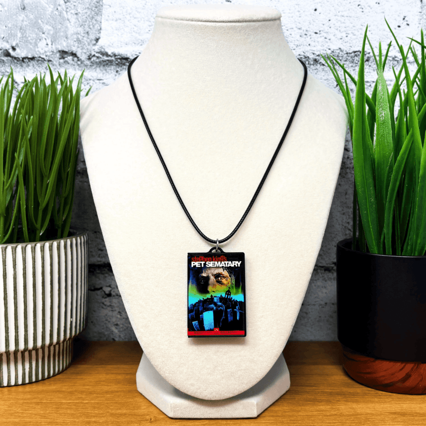 Horror Movies (H-Q) Necklaces