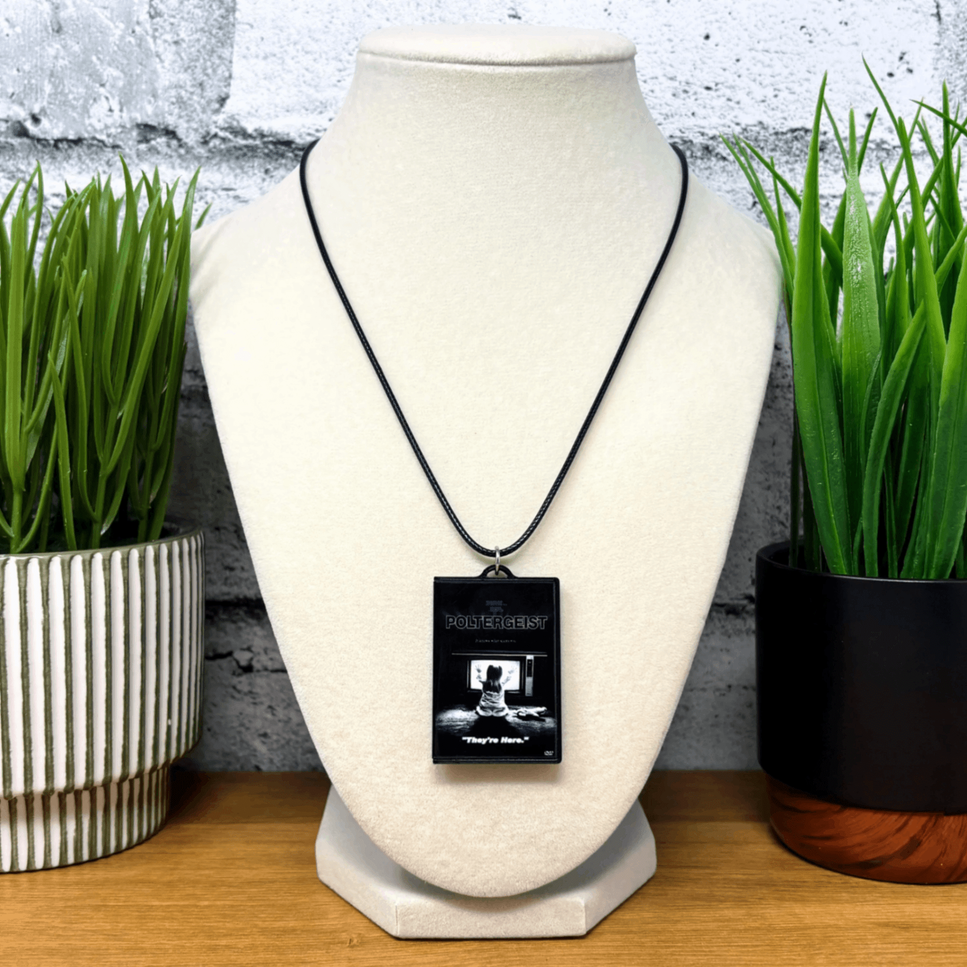 Horror Movies (H-Q) Necklaces