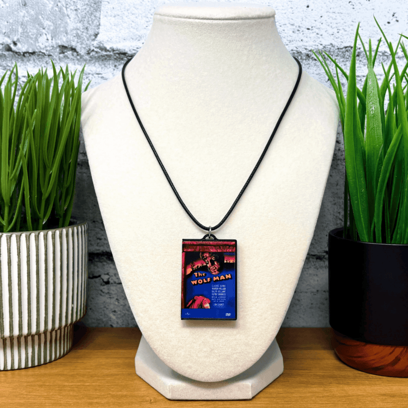 Horror Movies (R-Z) Necklaces
