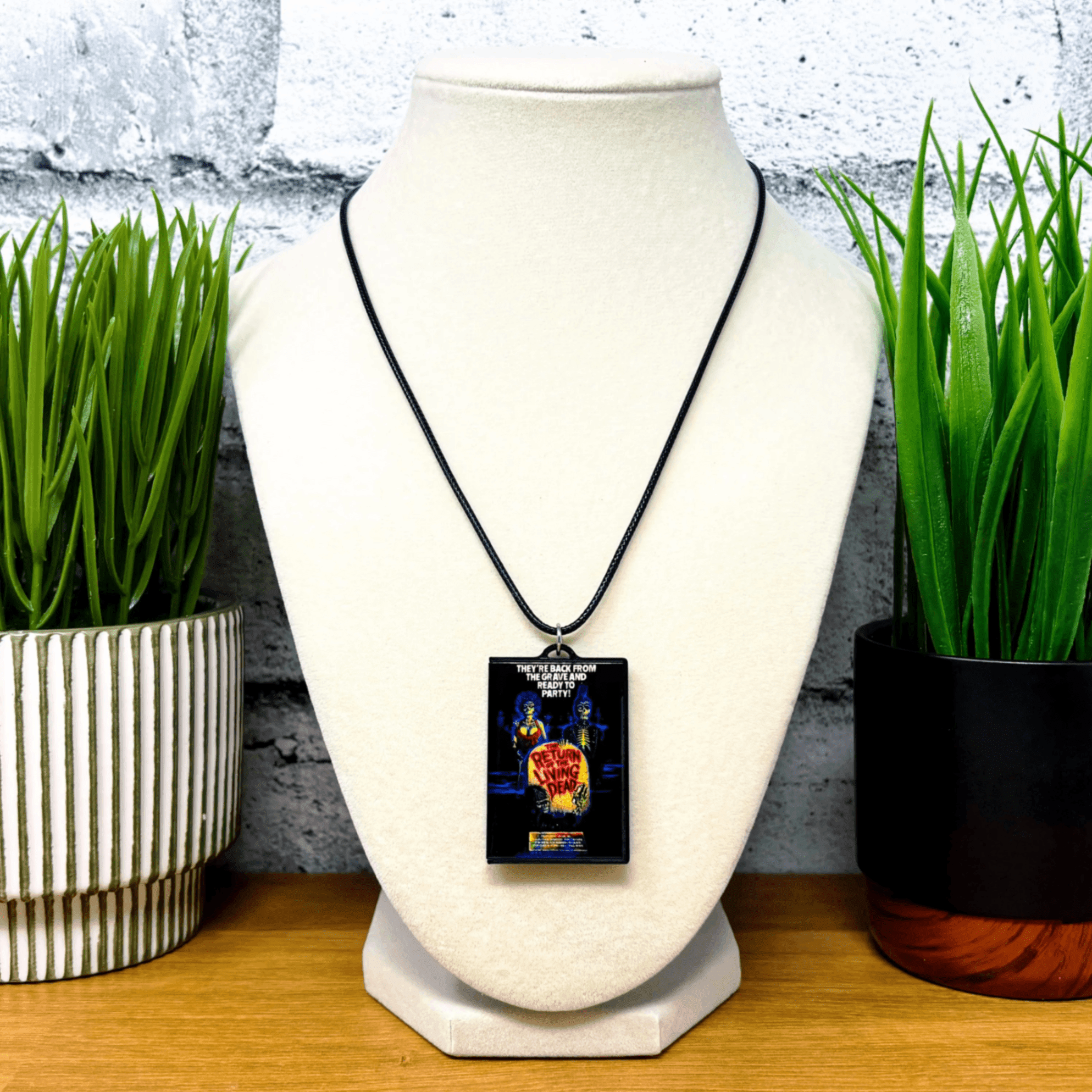 Horror Movies (R-Z) Necklaces