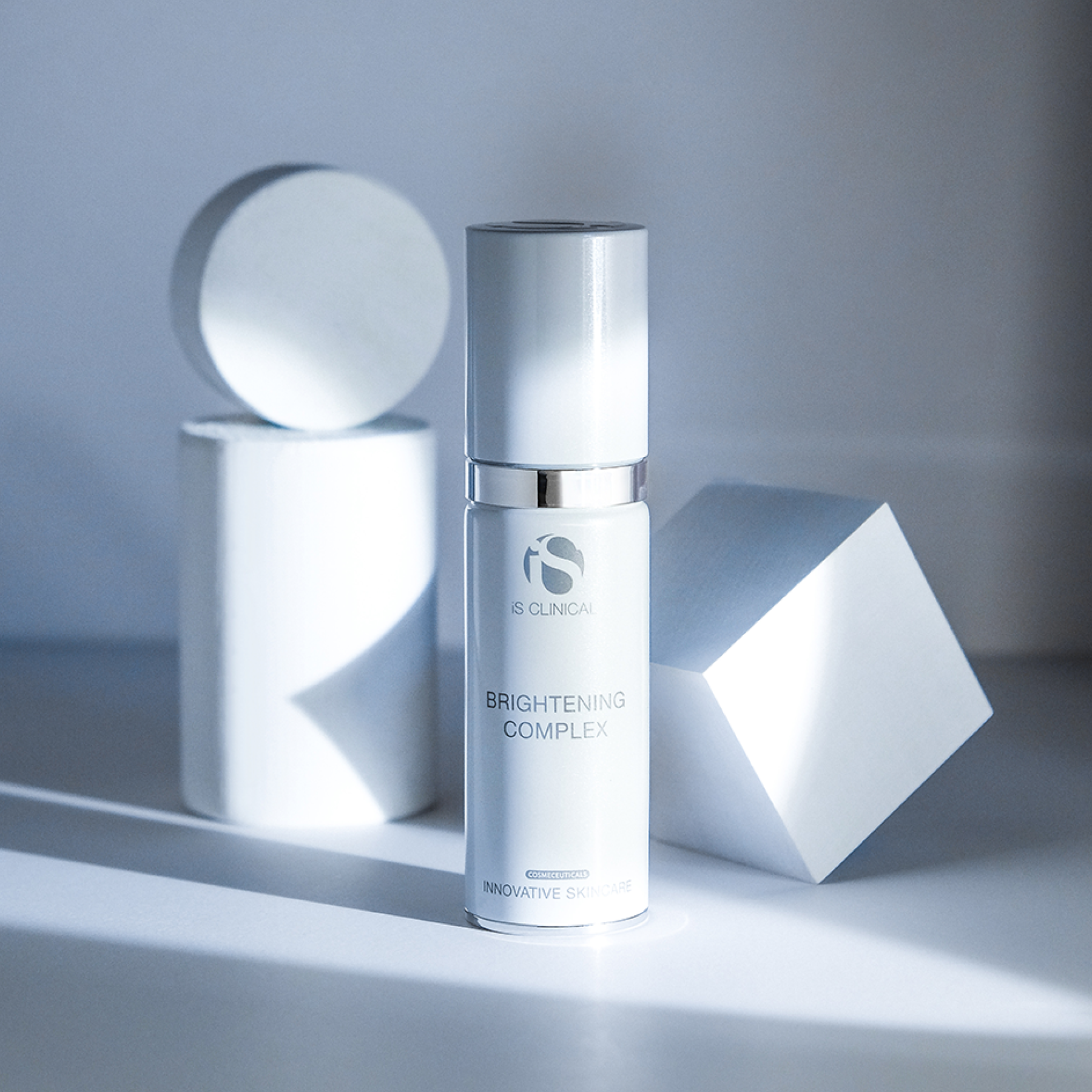 iS Clinical Brightening Complex