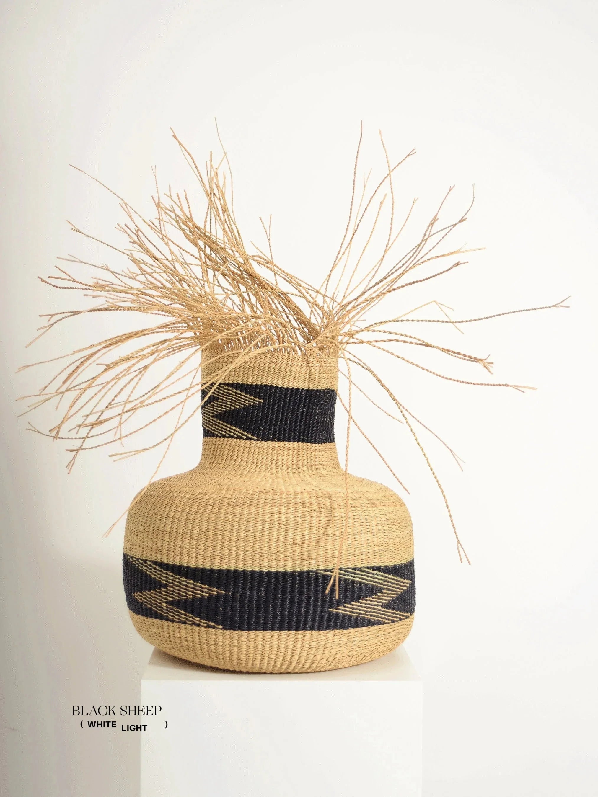Large Ghana Bolga Basket 'Tisanie-Tia' NATURAL + BLACK
