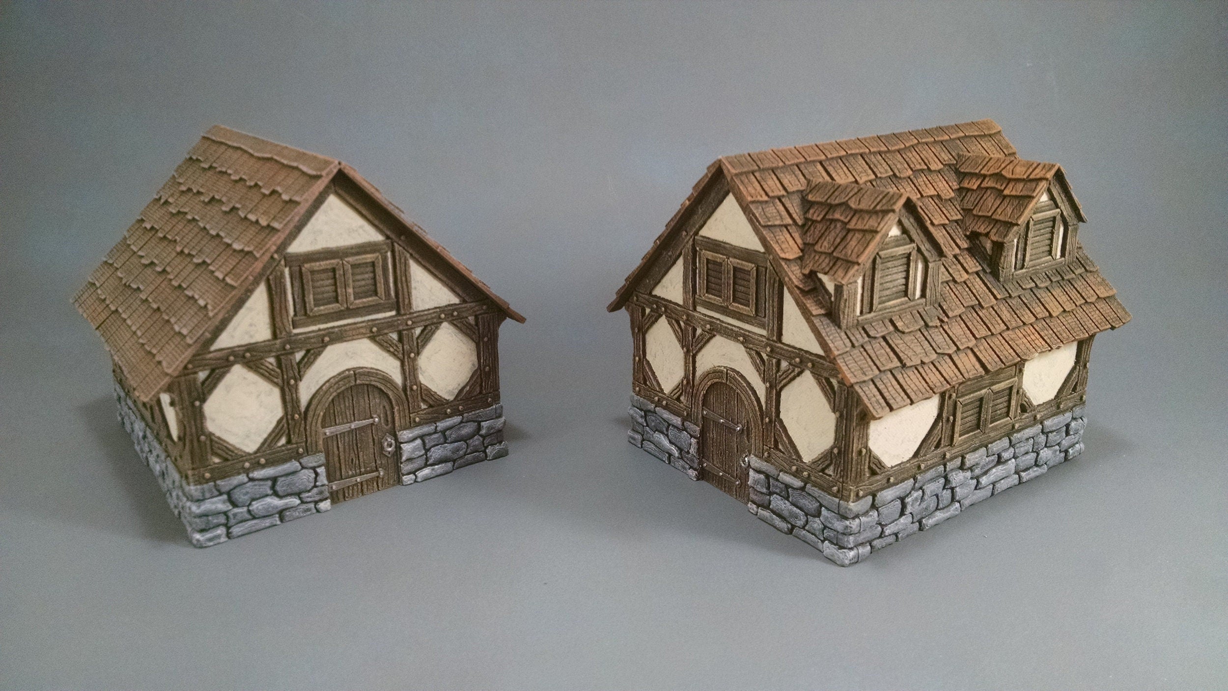 Tudor Cottage - Heroes Hoard | DnD | Tabletop Terrain | Medieval | Scatter Scenery | 32mm | Pathfinder | TTRPG | Wargaming