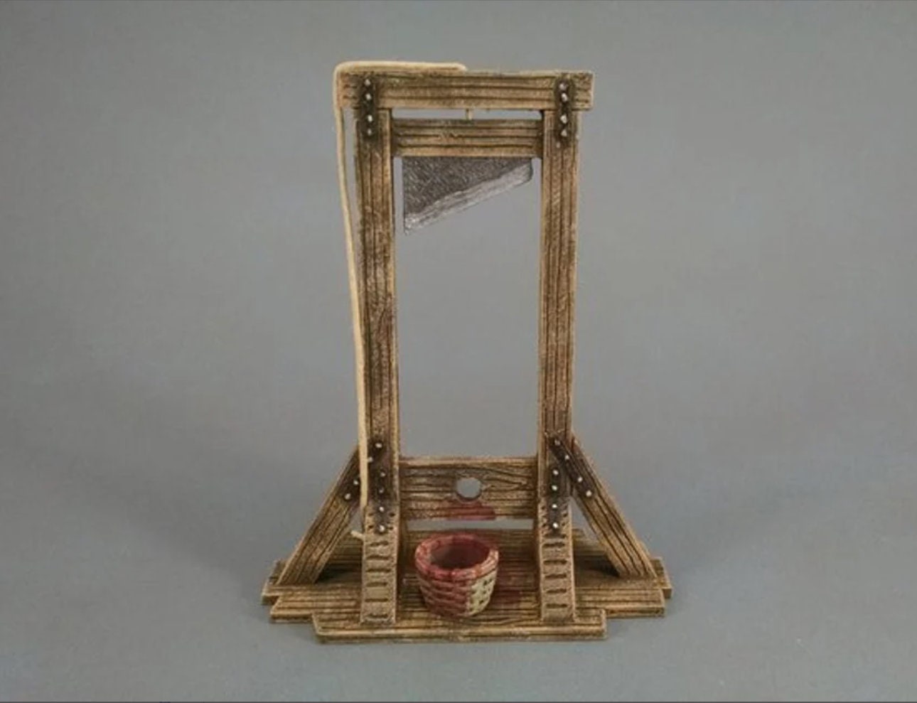 Torture room Scatter - Heroes Hoard | DnD | Tabletop Terrain | Medieval | Scenery | 32mm | Pathfinder | TTRPG | Wargaming