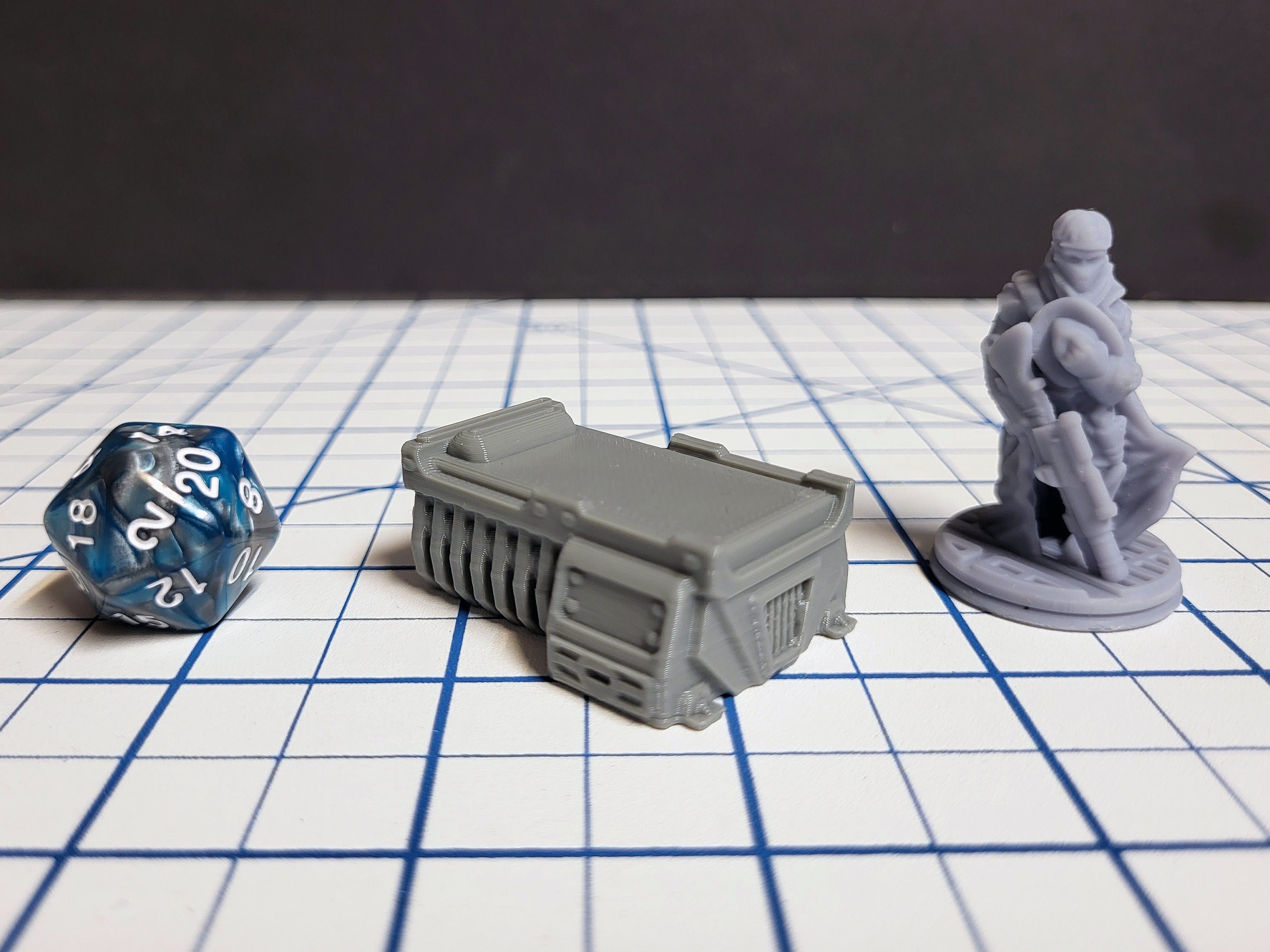 Sci-fi Scenery - Beds, tables, lockers - EC3D Design, Infinity, Legion, Scifi, Cyberpunk, Starfinder, ttrpg terrain, traveller, furniture