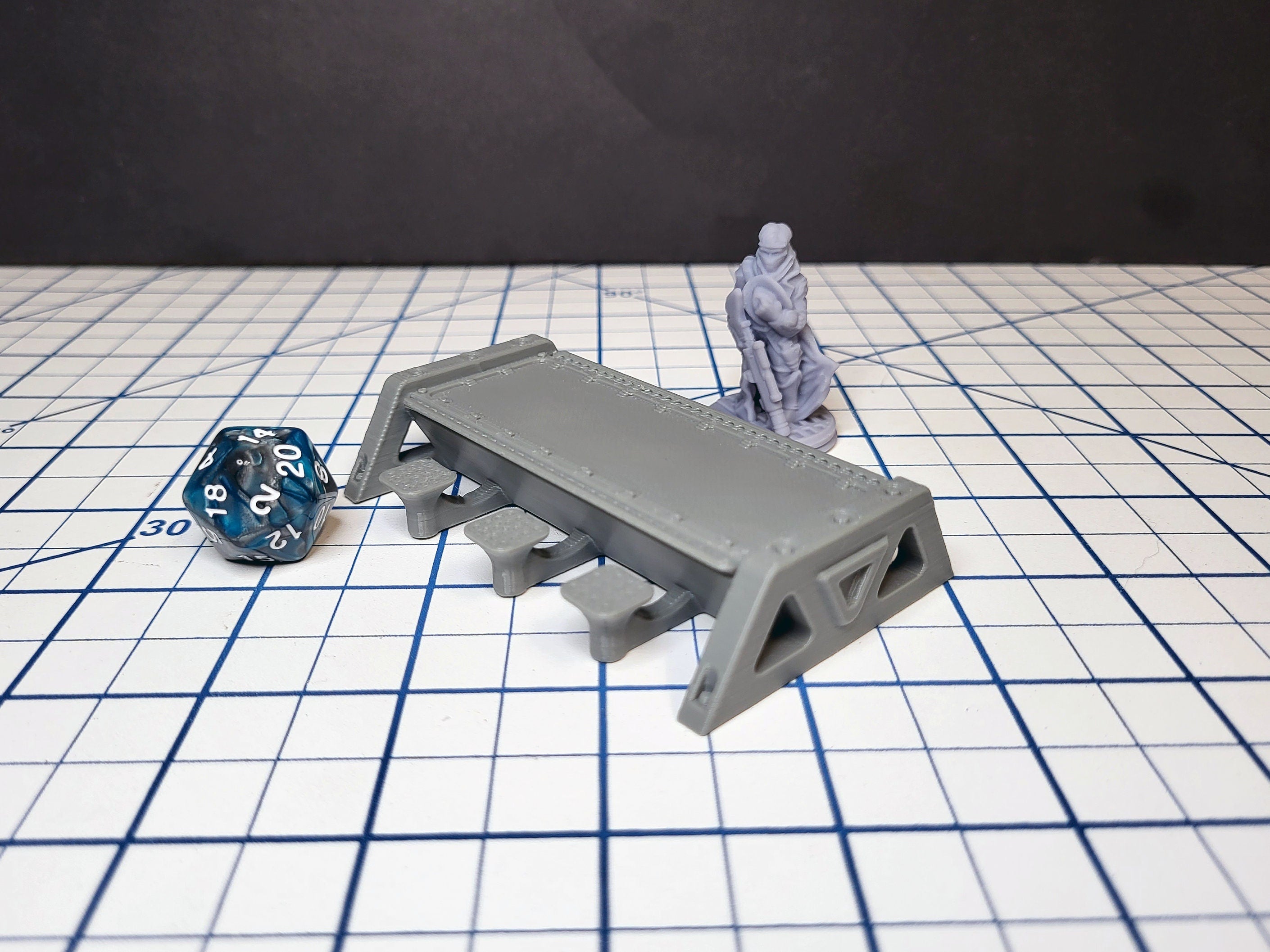 Sci-fi Scenery - Beds, tables, lockers - EC3D Design, Infinity, Legion, Scifi, Cyberpunk, Starfinder, ttrpg terrain, traveller, furniture