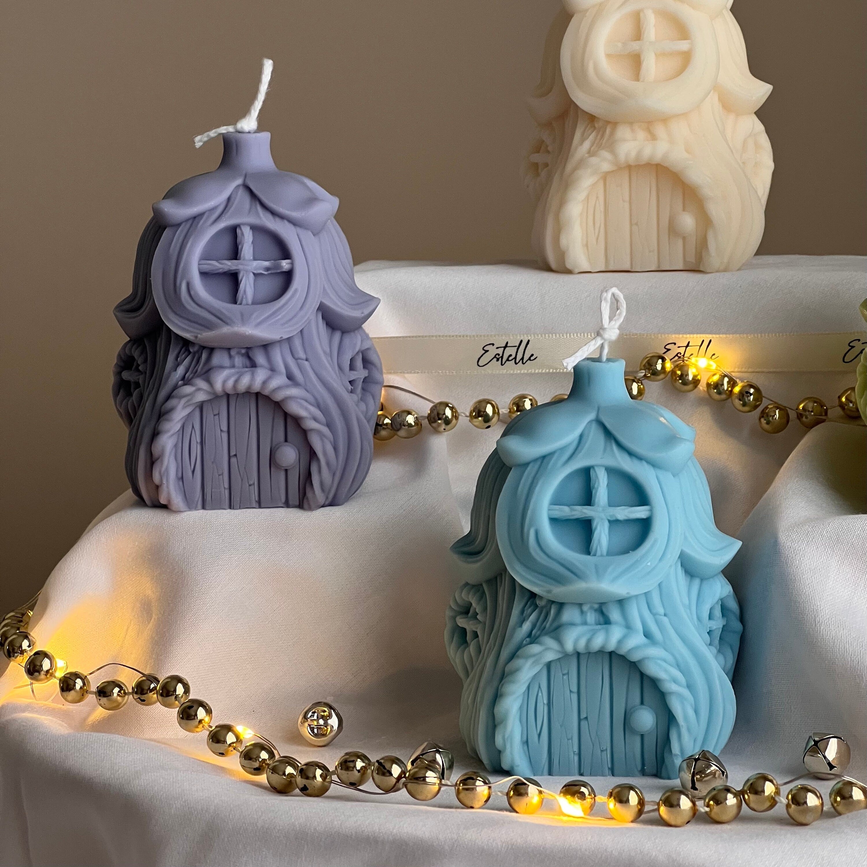 Christmas House Candle: Handmade Soy Wax Festive Decor