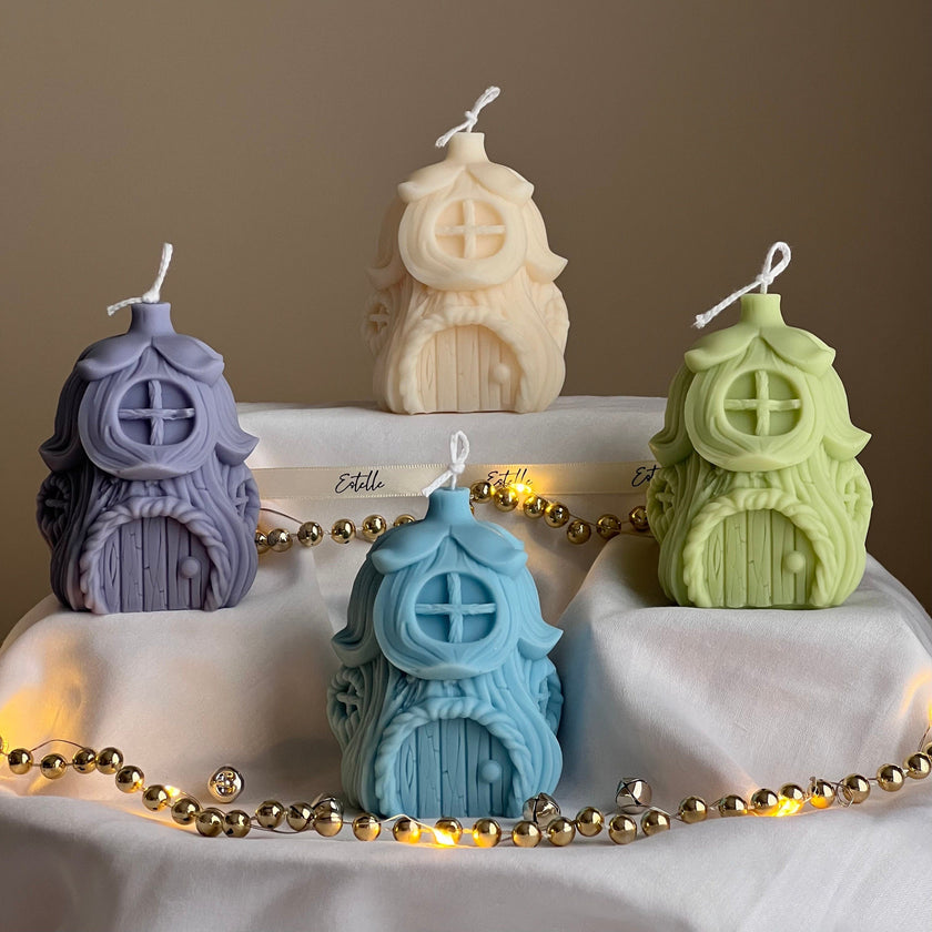 Christmas House Candle: Handmade Soy Wax Festive Decor