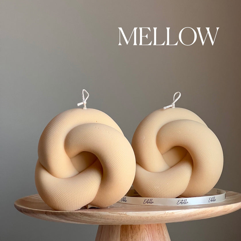 Handmade Knot Candle: Trendy Vegan Home Decor