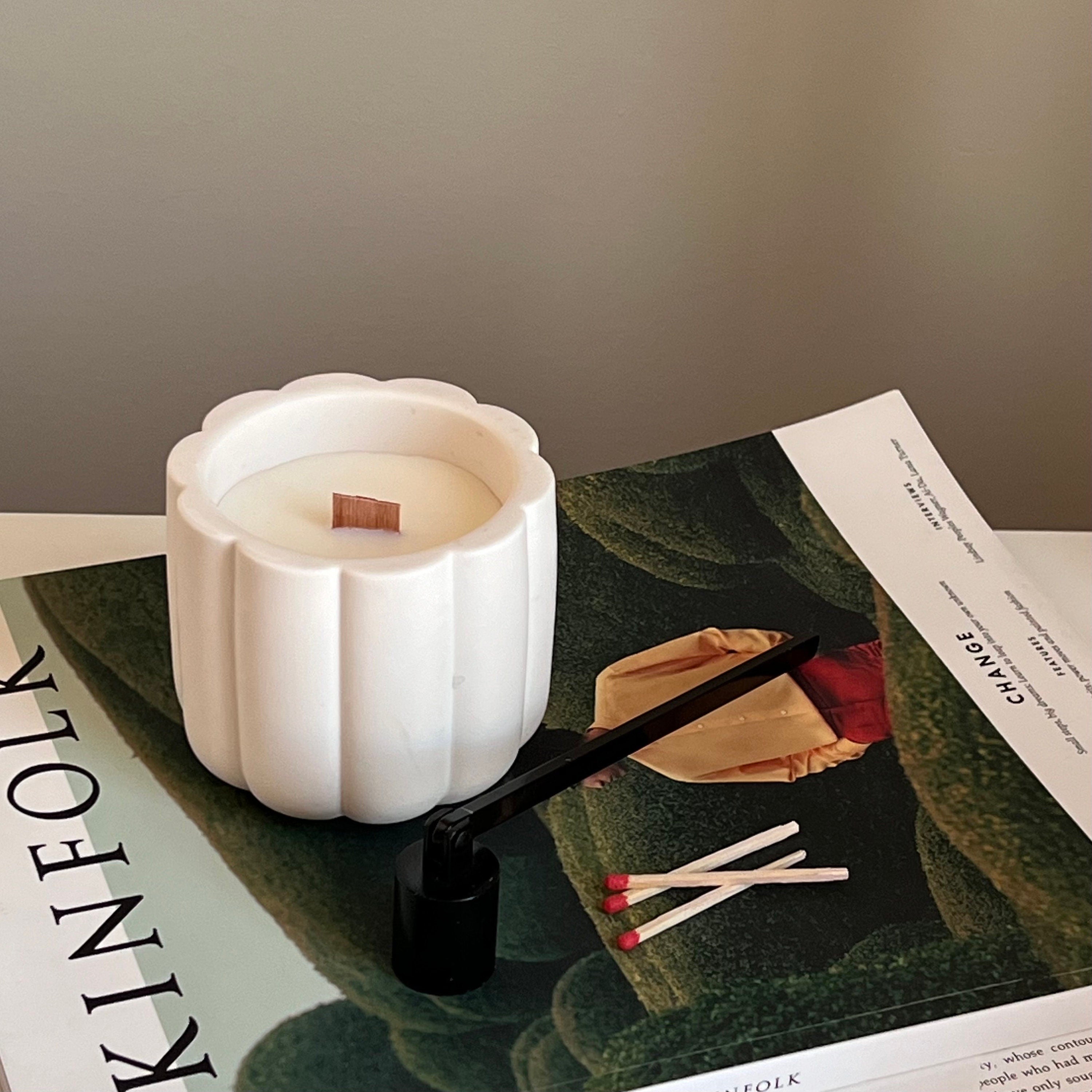 Handmade Flower Soy Wax Candle in Jesmonite Flower Jar with Wood Wick