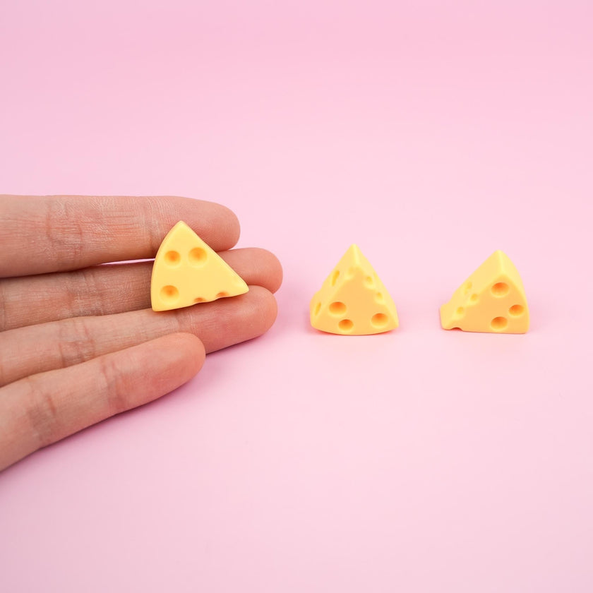 Cheese Brooch