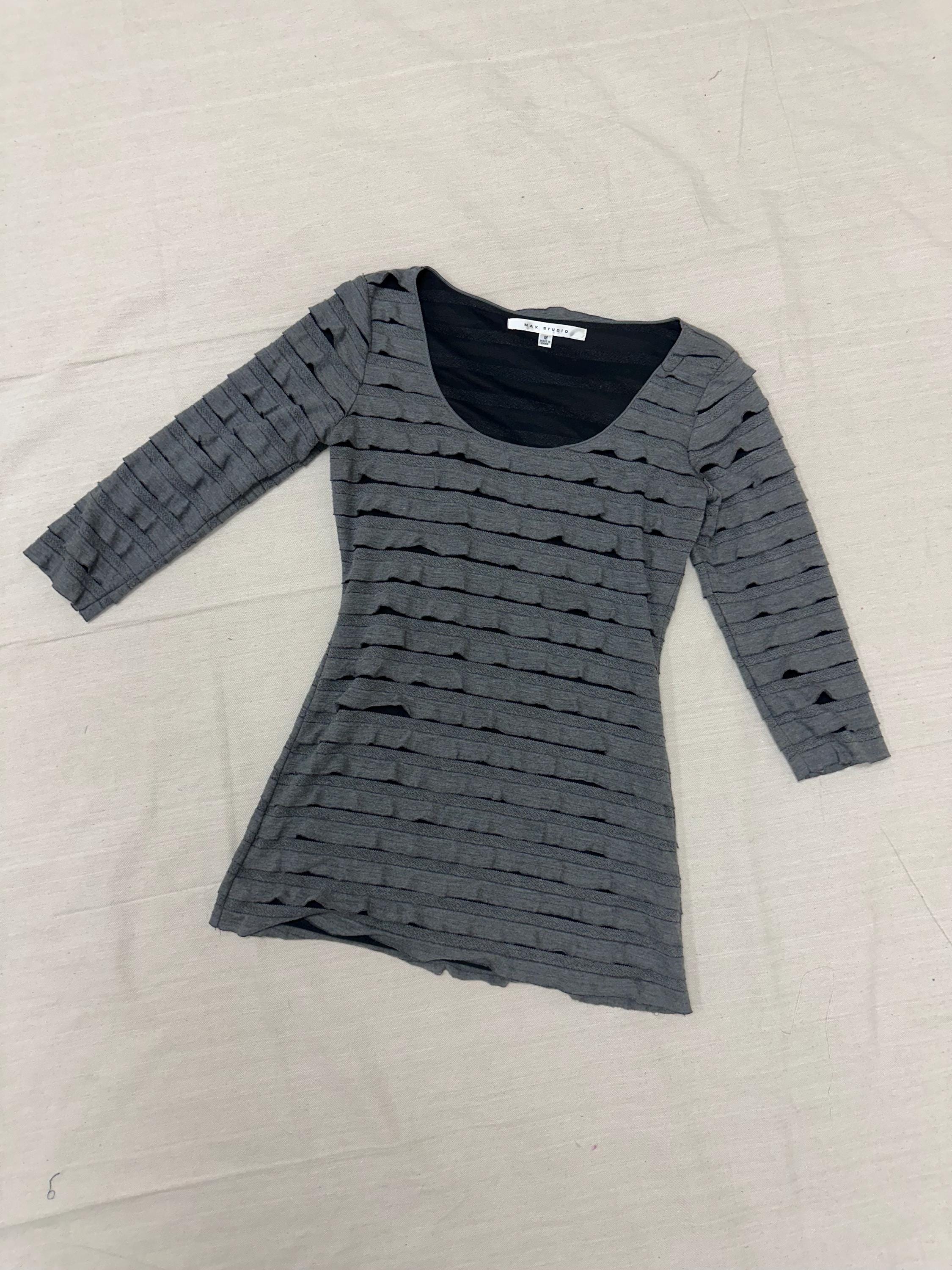 Vintage Y2K Grey Ruffle Tunic Dress | Size Medium