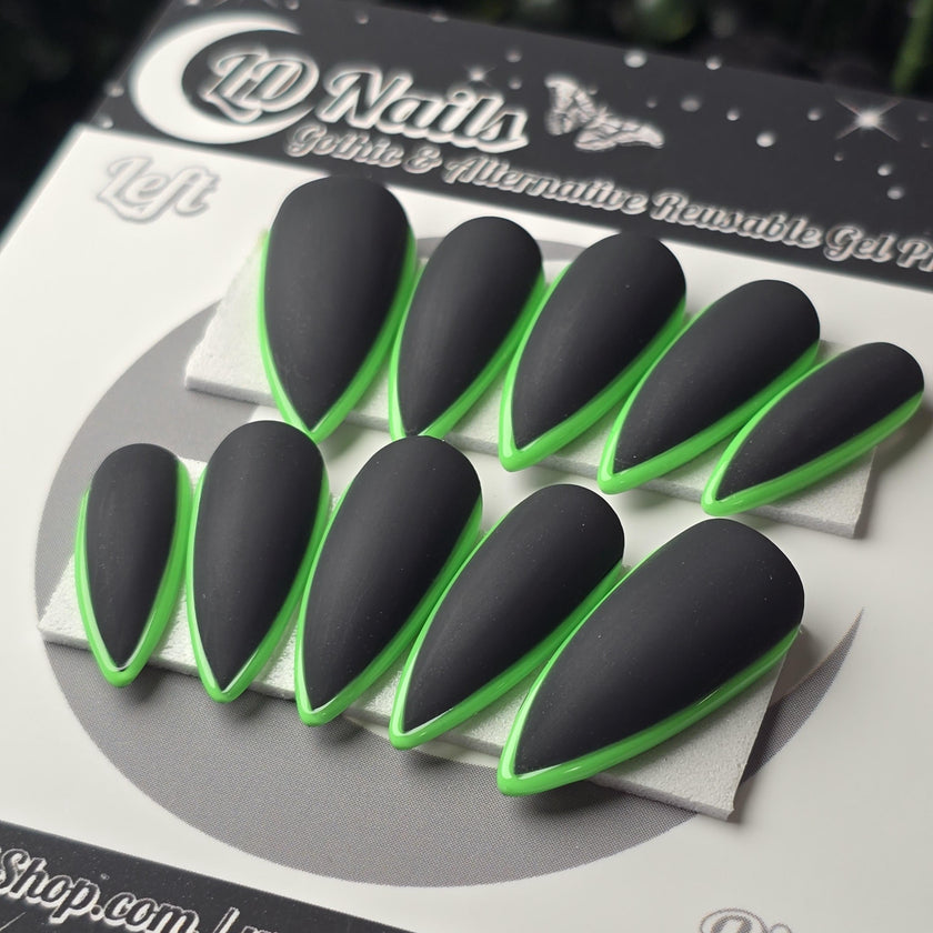 Black and Green Skinny French - Embossed Tips