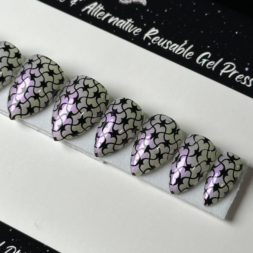Pearl Lattice