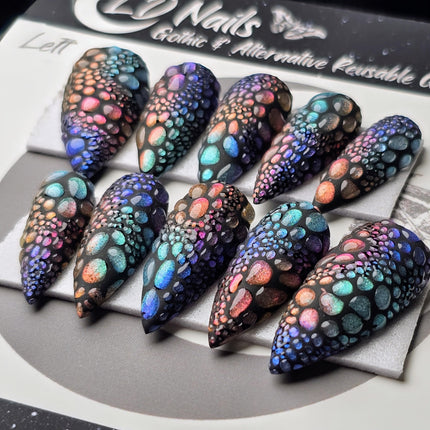 3D Textured Dragon Scale Nails