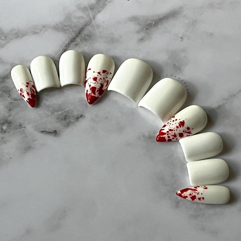 Bloody Vamp Teeth