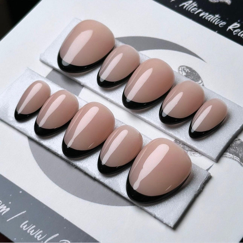 Black and Nude Skinny French