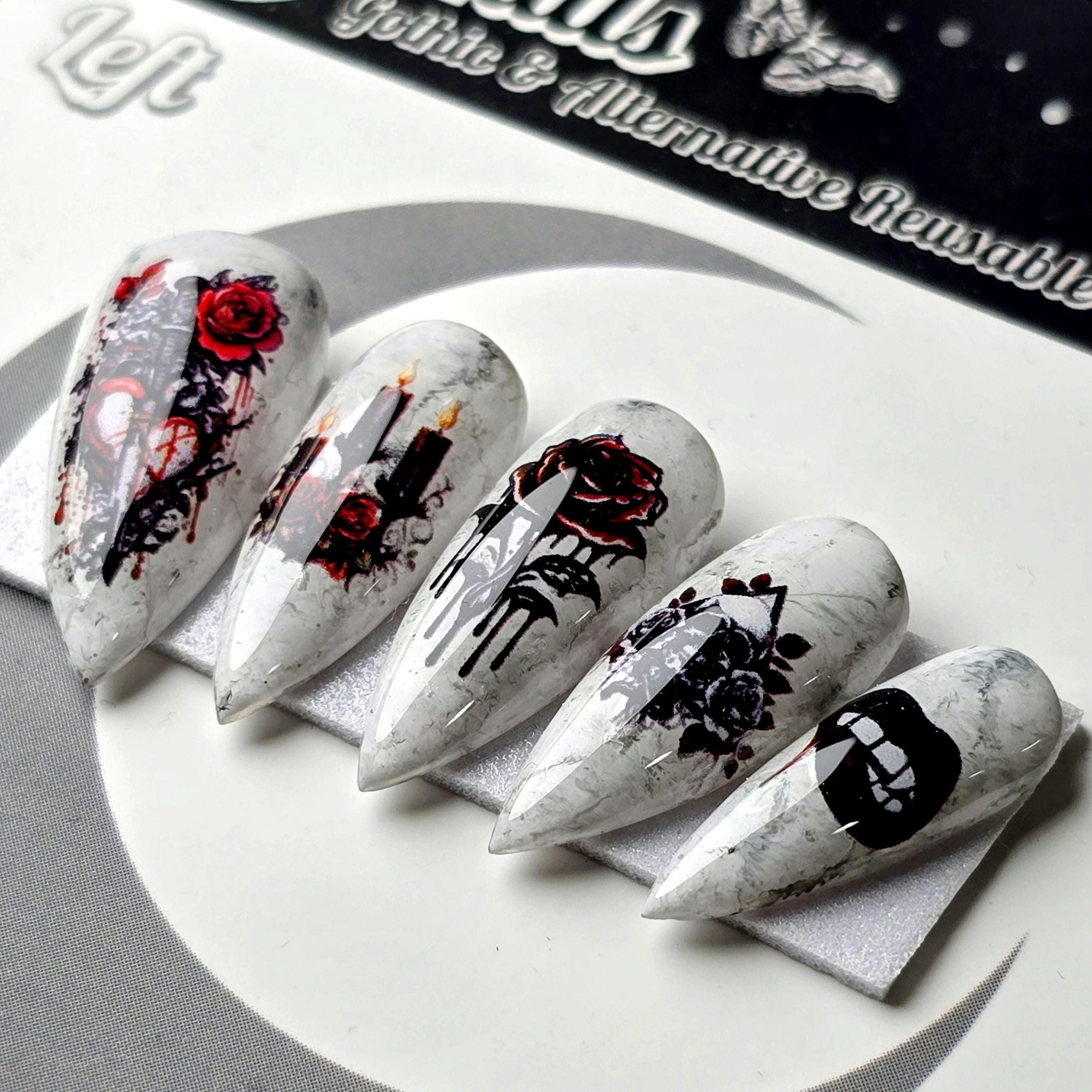 Vampire's Kiss - Crypt Couture
