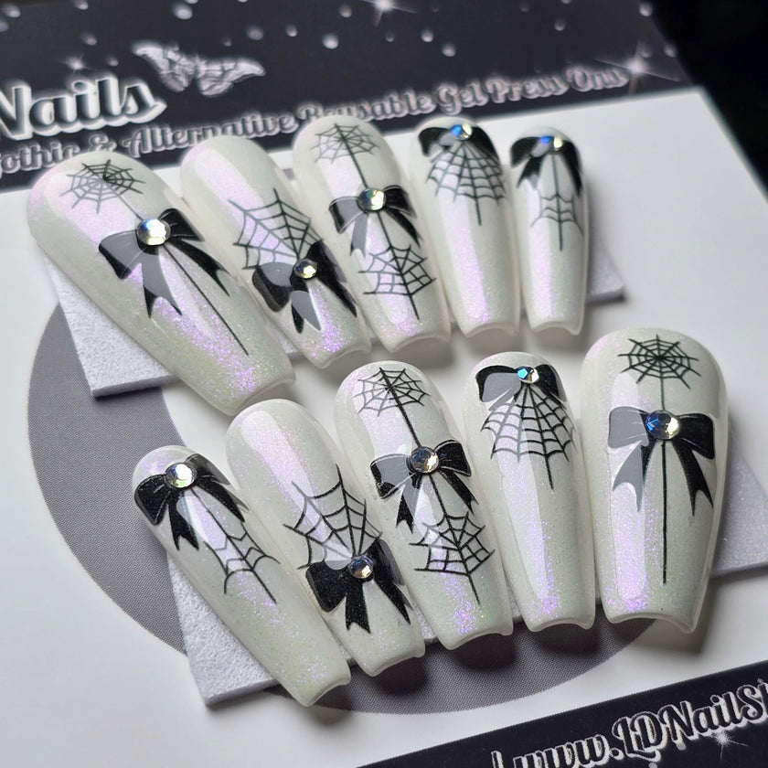 Darling Darkling - Crypt Couture