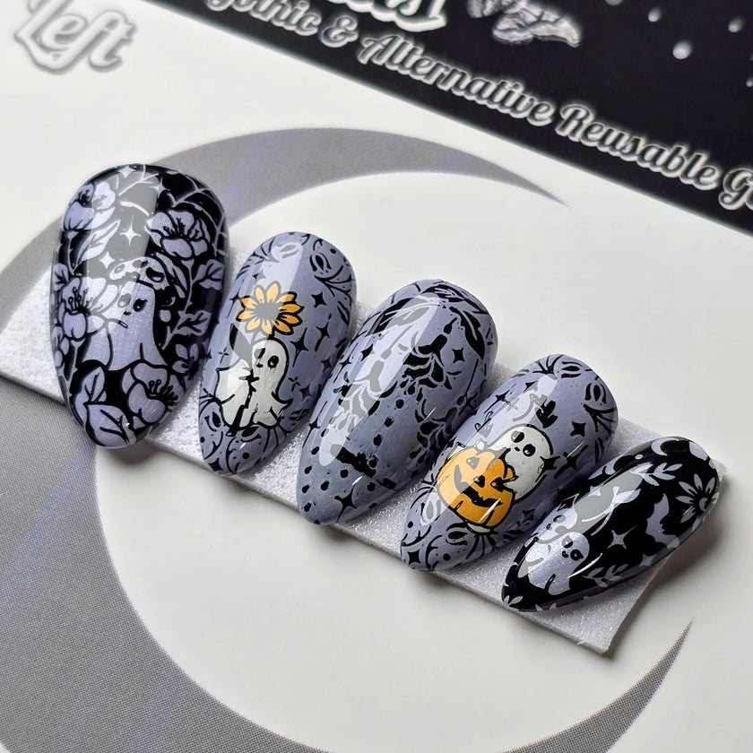 Ghostly Garden - Ghoulish Garden