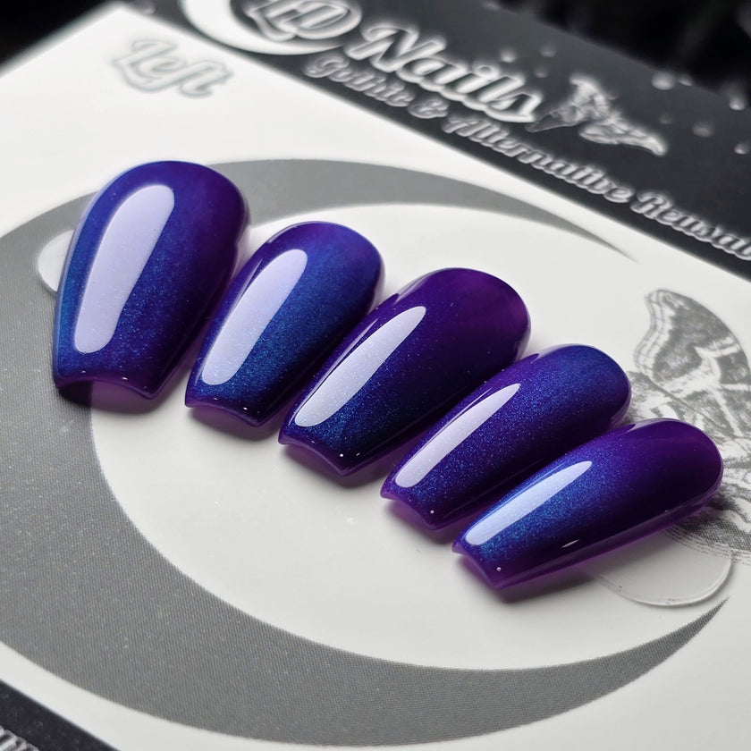 Blueberry Cat Eye