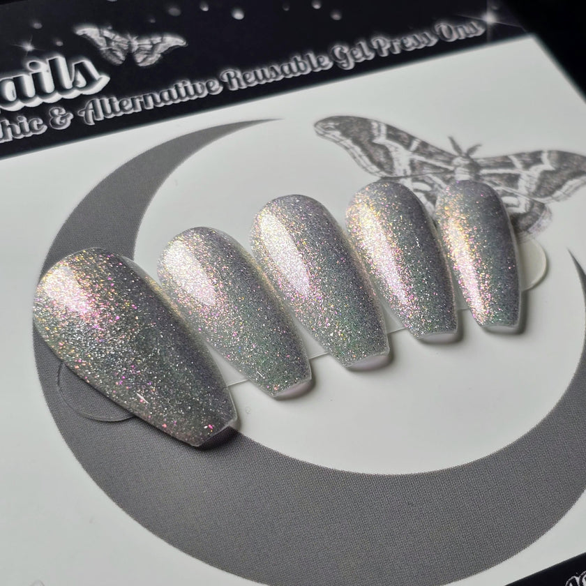 Mirror Mirror: Fairytale Cat Eye