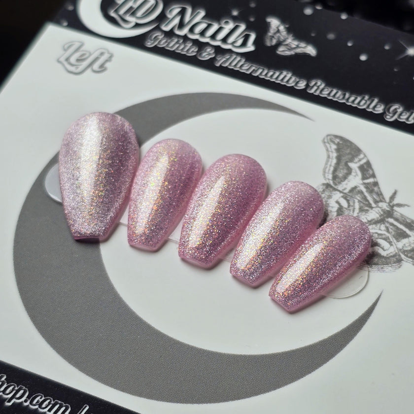 Enchanted Rose: Fairytale Cat Eye