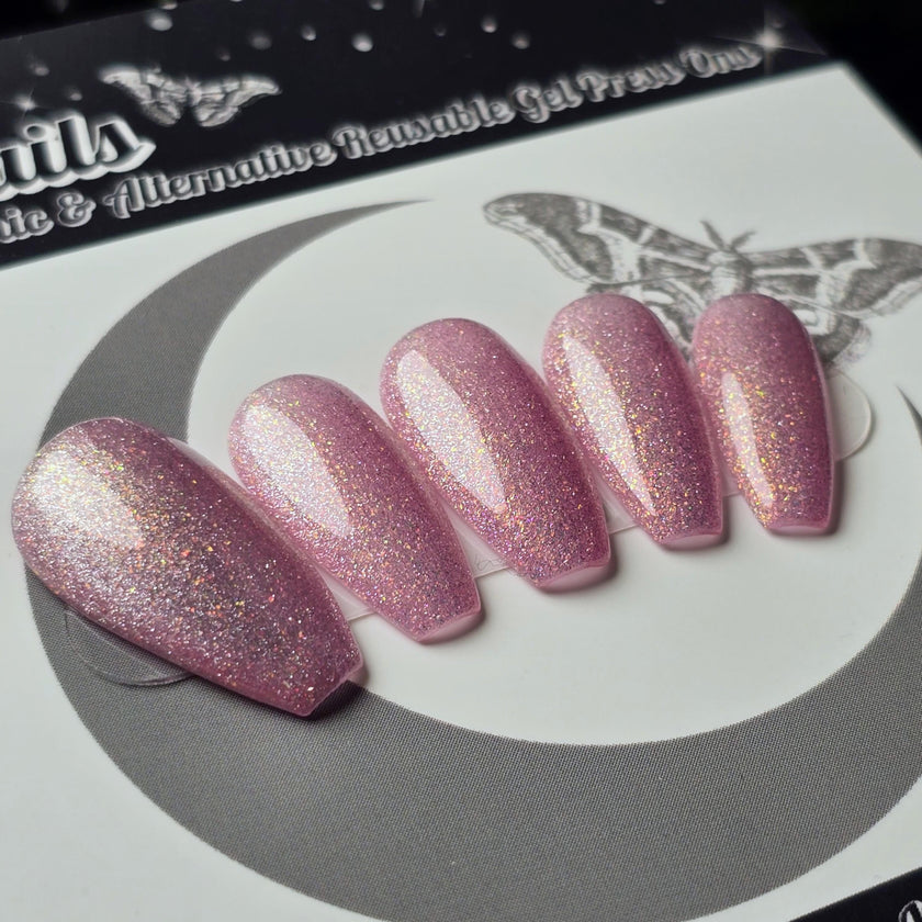 Enchanted Rose: Fairytale Cat Eye