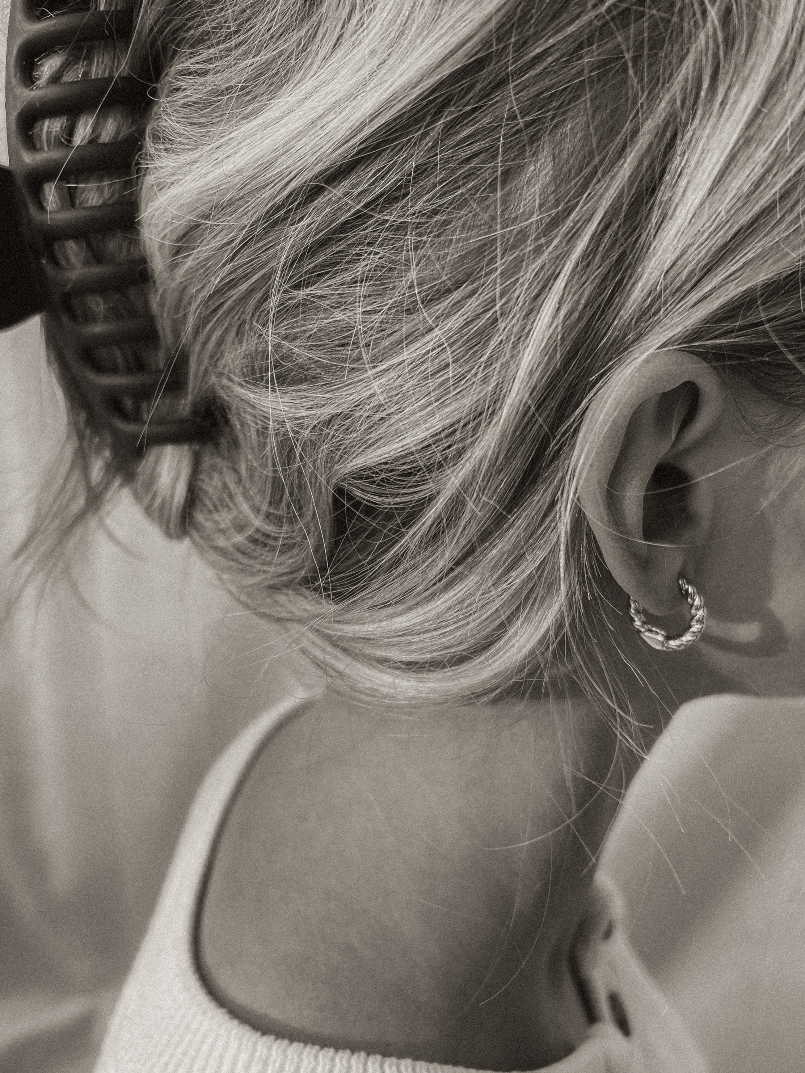 Valentina Hoop Earrings