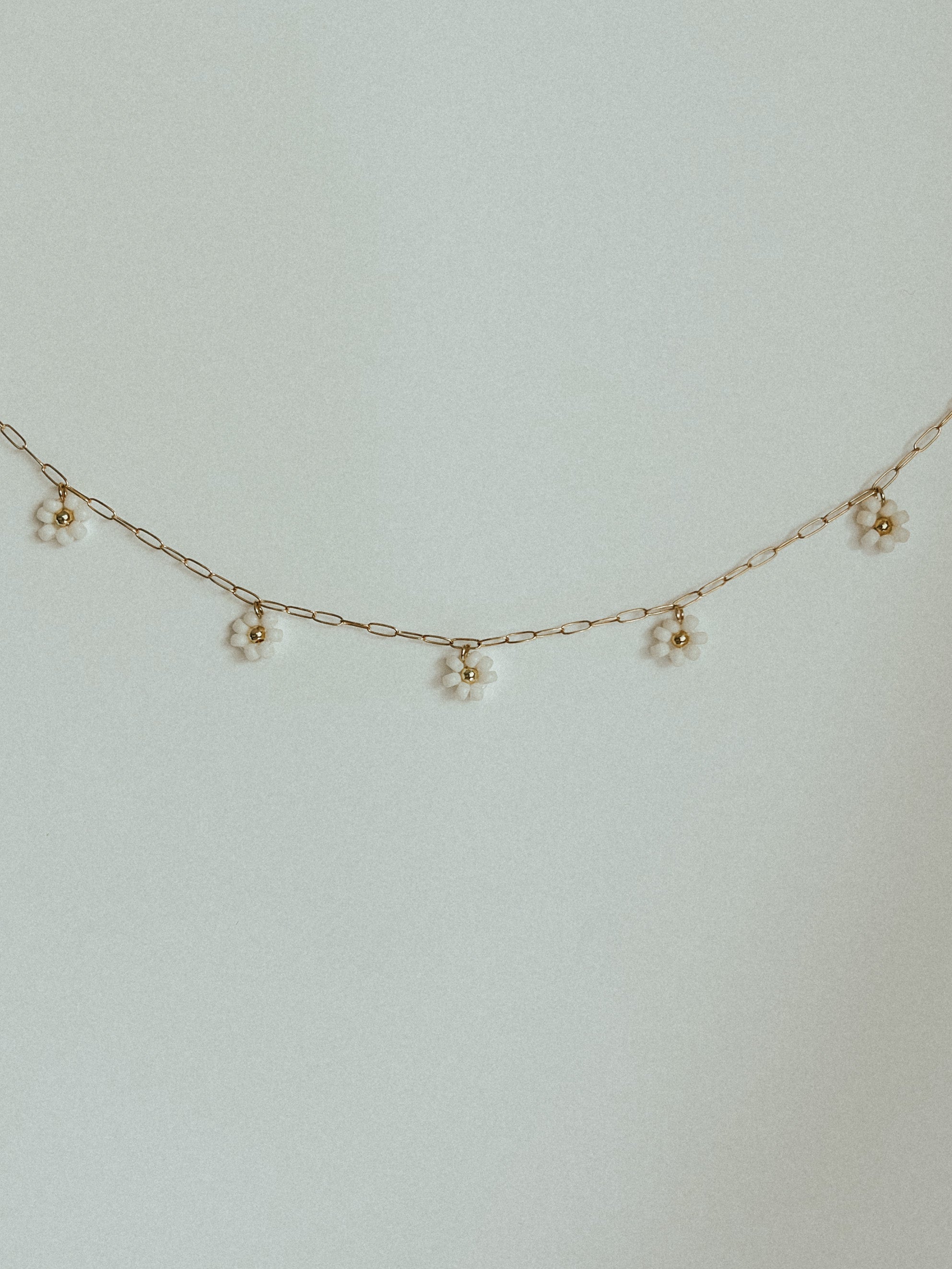Bloom Daisy Necklace