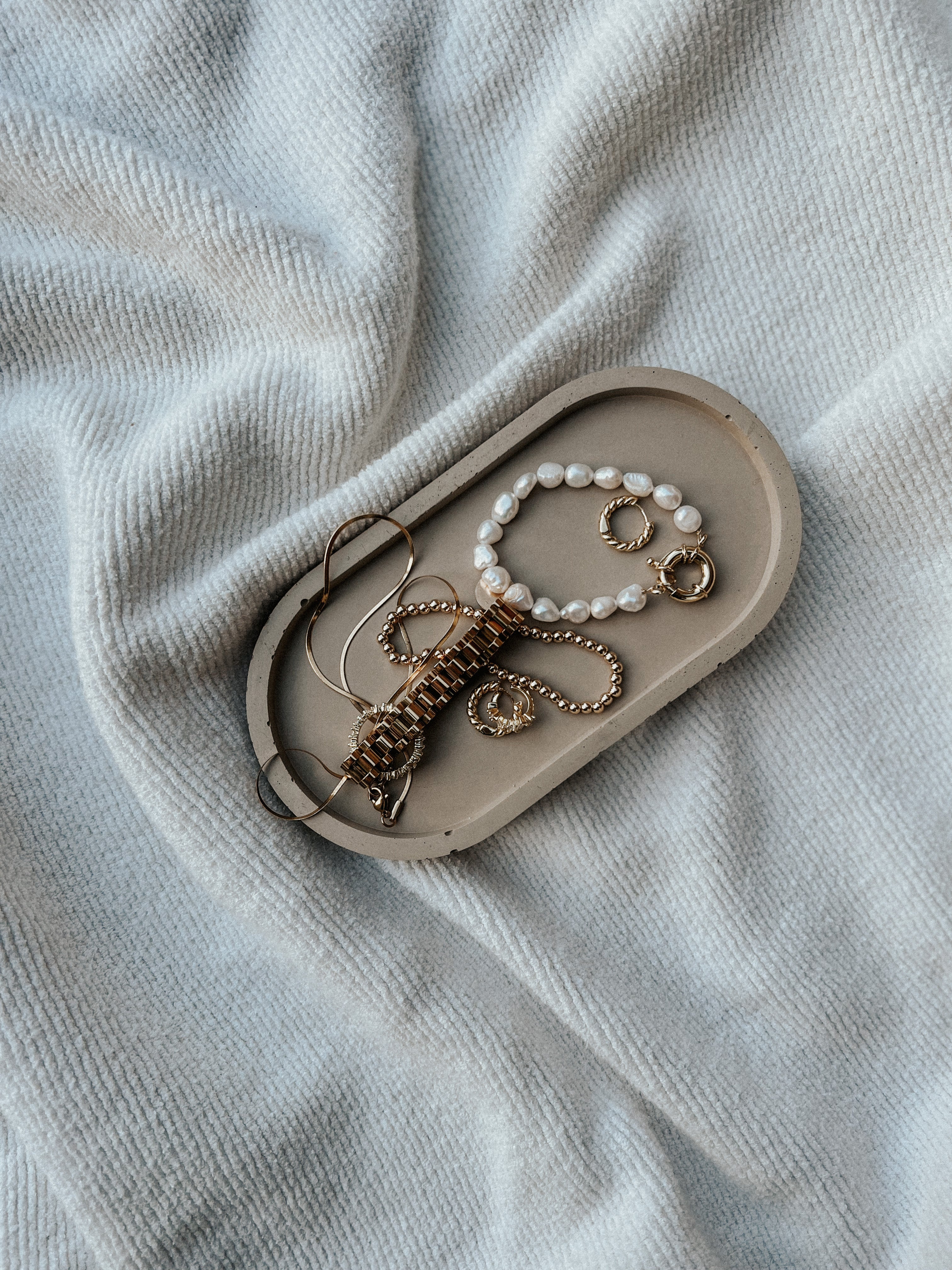 Oval Trays