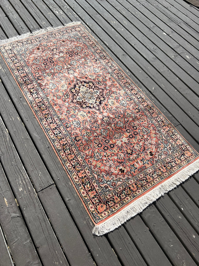 Indian Kashmir Rug | 2' 4