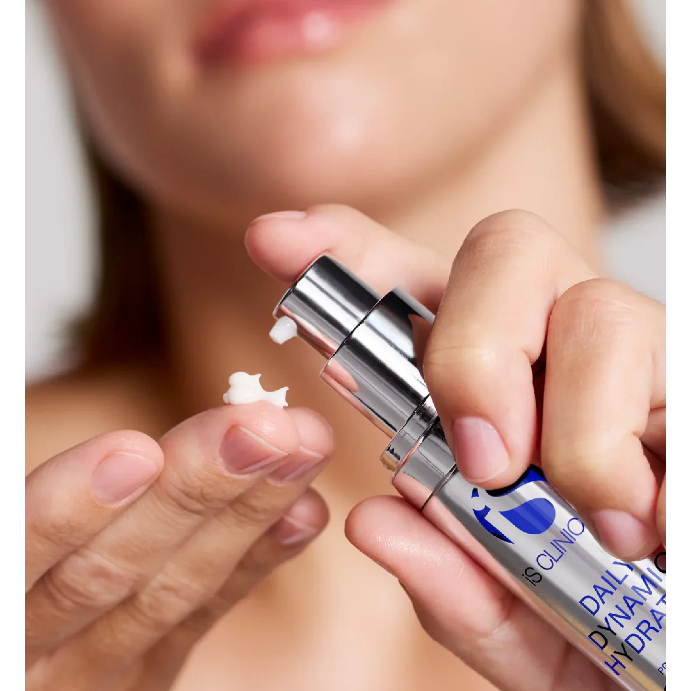 iS Clinical Daily Dynamic Hydrator